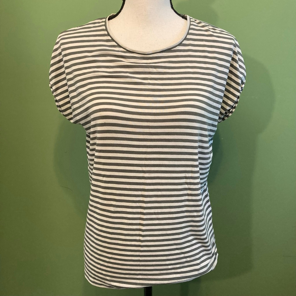 ❤️ 2 for $10!!’❤️ Women's Aware by Vero Moda Striped Short Sleeve Tee S